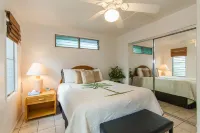 Malu Kauai, a Beautiful Kauai Cottage 1 Mile from Kalapaki Beach Home