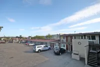 Budget Inn