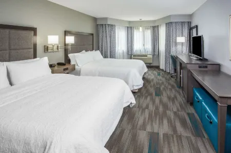 แฮมป์ตันอินน์ มอนเทอเรย์