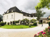 Domaine Pont Juillet Hotels in Chaudenay