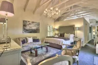 Fernwood Manor Boutique Guest House Hotels in Claremont
