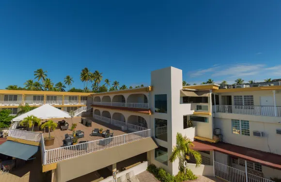 科弗雷斯別墅酒店