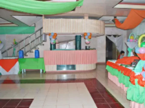 ロイヤル グランデ ビーチ リゾート レメリーのホテル