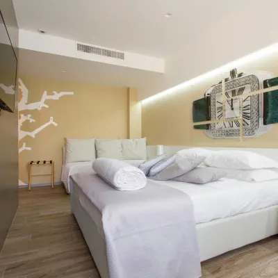 Ginevra Rooms Hotels near Torre Civica