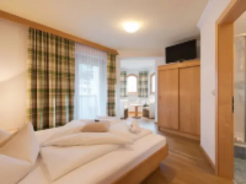 恩齊安酒店 塞酒店