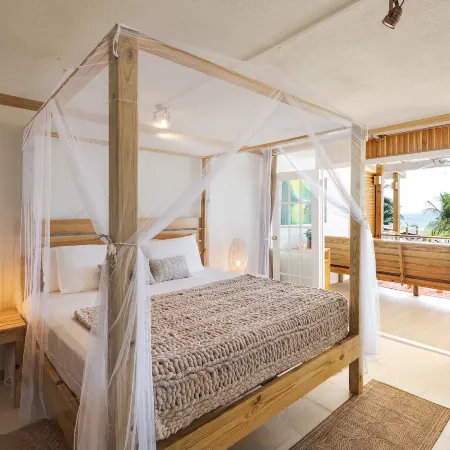 Surfers Bay Resort