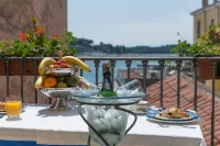 Villa Tuttorotto - إطلالة على البحر