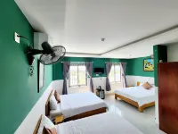 라카스 호텔 퀴논