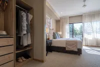 Hermitage Lodge فنادق في لوفديل