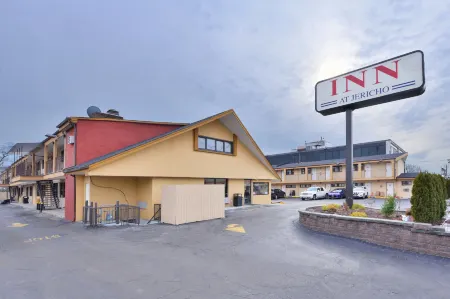 Inn at Jericho Отели в г. Джерико