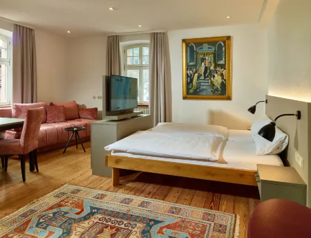 Hotel & Restaurant Burgschänke Отели в г. Гайзельберг