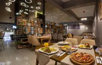 Marinn Deluxe Hotel Hotels in Altinova