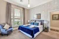 Grandview Accommodation - the Elm Tree Apartments