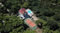 Premantura Resort - Hotel & Restaurant فنادق في ميدولين