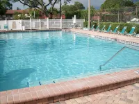 Shorewalk Vacation Villa - Beach