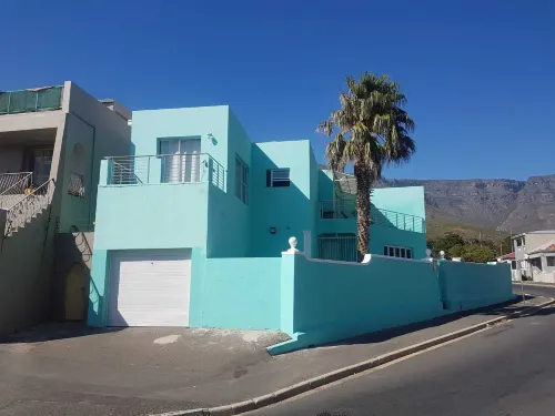 The Mountains Hotels in Cape Town