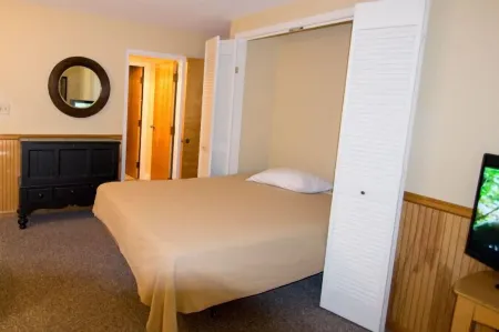 Sunbay Resort Отели в г. Бисмарк Тауншип