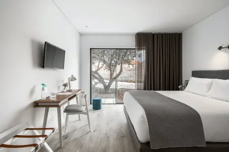 Caléway Hotel Отели рядом с достопримечательностью «Miradouro Panorâmico do Porto»