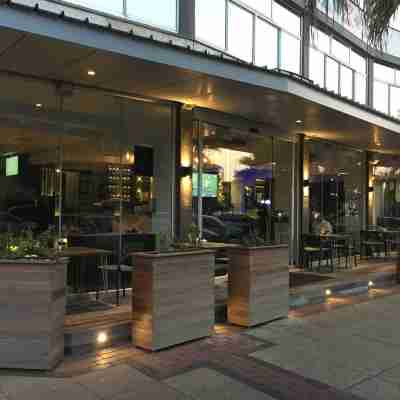 Belaire Suites Hotel Hotel Exterior