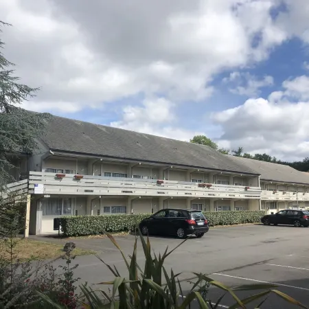 Hôtel Inn Design & Restaurant Nantes Отели рядом с достопримечательностью «Станция Haluchère-Batignolles»