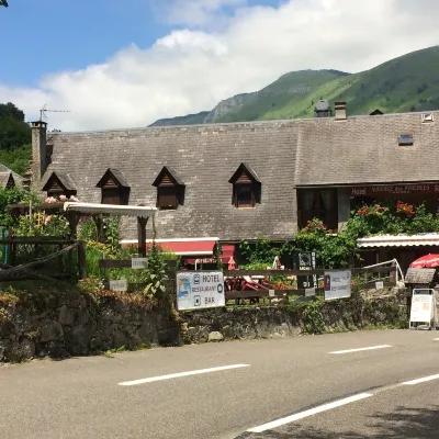 比利牛斯賓館 匹杜米迪纜車附近的飯店