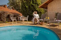 Pousada Valle Das Flores Monte Verde - ที่มีสระว่ายน้ำ