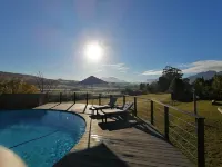 Lauradale Accommodation - Pools