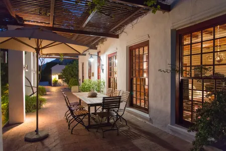 Kronendal Heritage Отели рядом с достопримечательностью «Хаут-Бей»