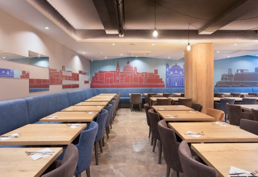 아주르 호텔 외관 또는 로비