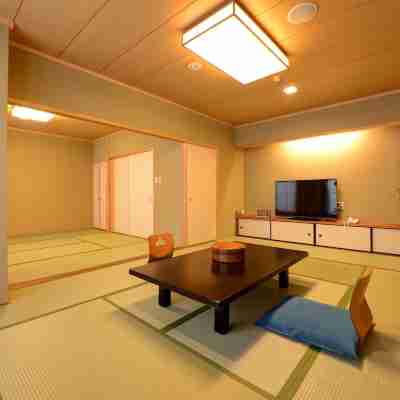 観光ホテル タマル Rooms