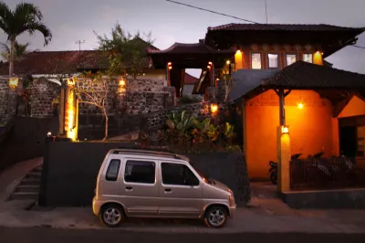 구루 라트나 GKII BUKIT KALVARI BANYUSERI 주변 호텔