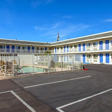 Motel 6 Phoenix, AZ - Airport - 24th Street