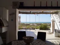 Escape Beach House Hotels in Velddrif