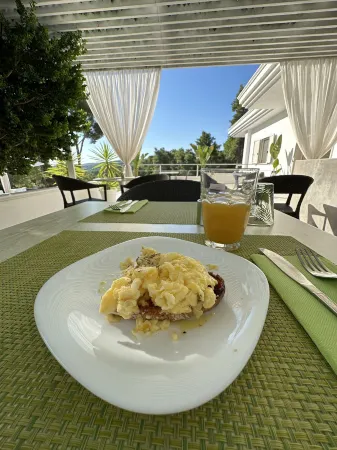 Petra Maris B&B Отели в г. Rodi Garganico