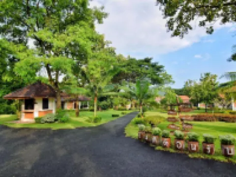 帕派鄉村小屋 薩科特山酒店