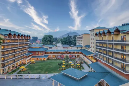 Radisson Collection Hotel & Spa, Riverfront Srinagar