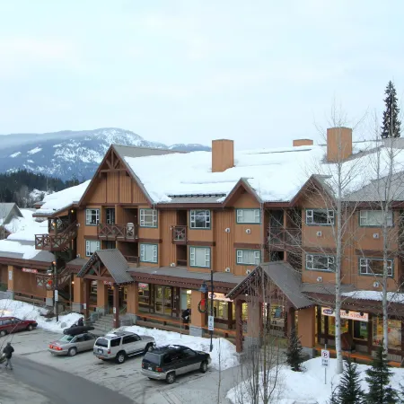 Marketplace Lodge by Whistler Retreats