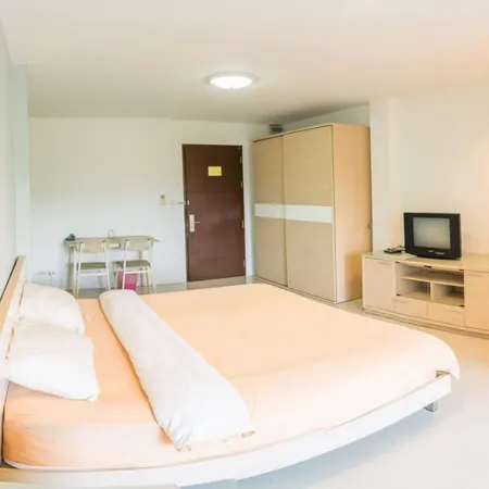 Sansuk Apartment