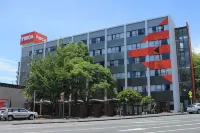 YMCA Hostel - Hostels