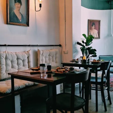 Eden Hotel
