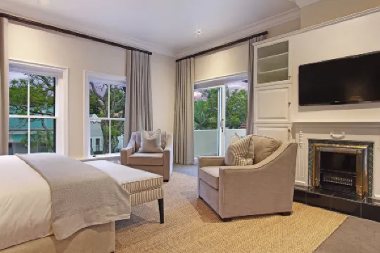 斯泰倫布什莊園酒店