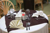Sunshine Hotel - breakfast
