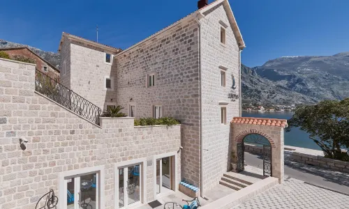 호텔 리베르타스