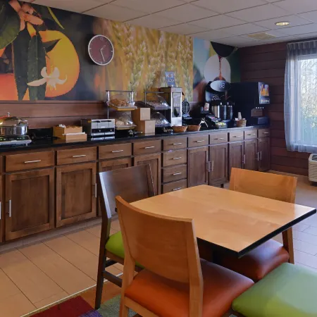 Fairfield Inn & Suites Dayton Troy
