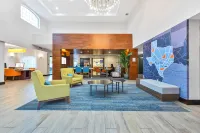 Holiday Inn Express 帕勒斯坦