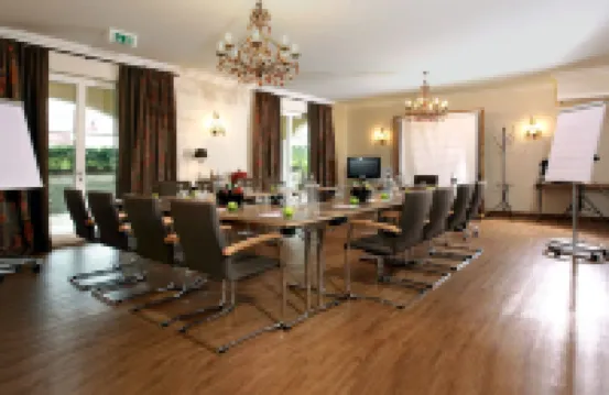 Ampervilla Hotel Hotels in Heimhausen