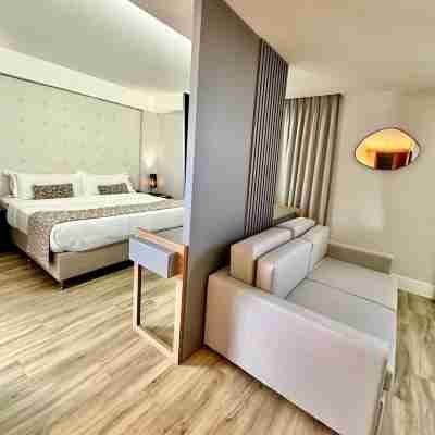 H2 Platinum Lourdes Rooms
