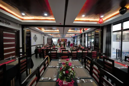 Hotel Gabriella Отели рядом с достопримечательностью «Old Tagbilaran Airport»