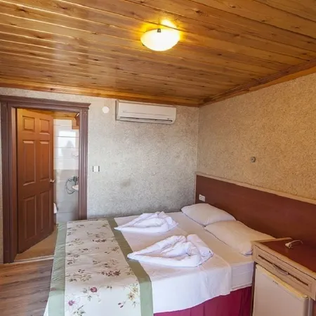 Mevsim Otel
