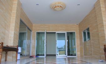 Thani Residence